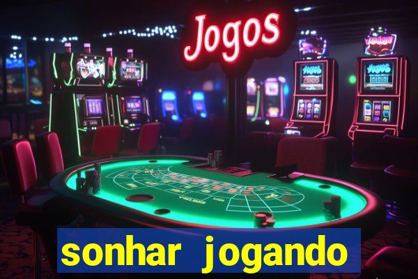 sonhar jogando futebol sendo goleiro