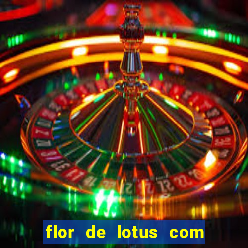 flor de lotus com lua tatuagem